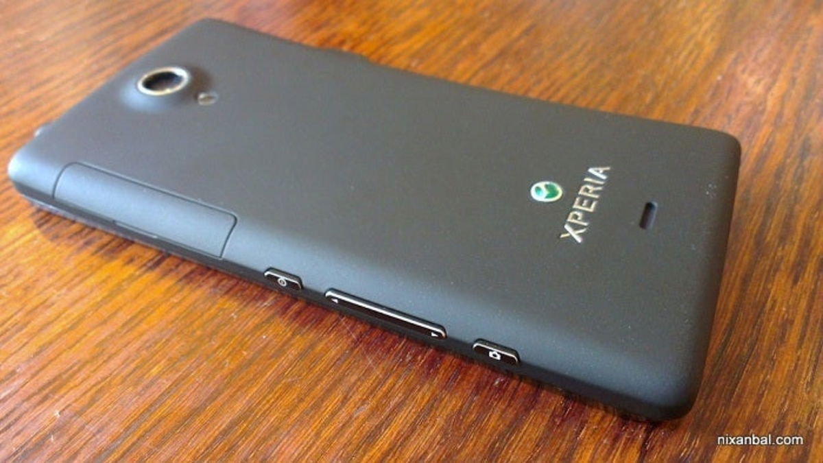 Vista trasera del Sony Xperia T