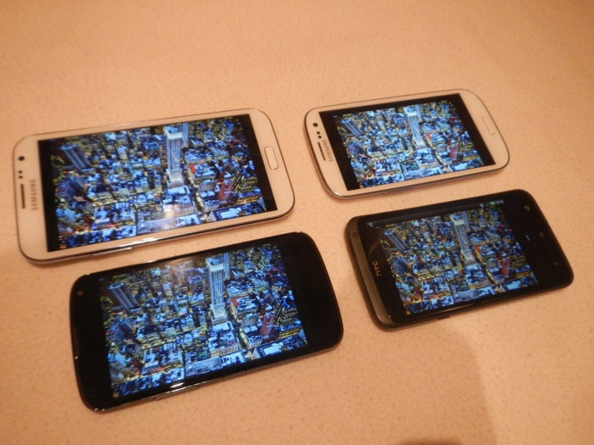 Comparativa One X, Galaxy S III, Galaxy Note II y Nexus 4